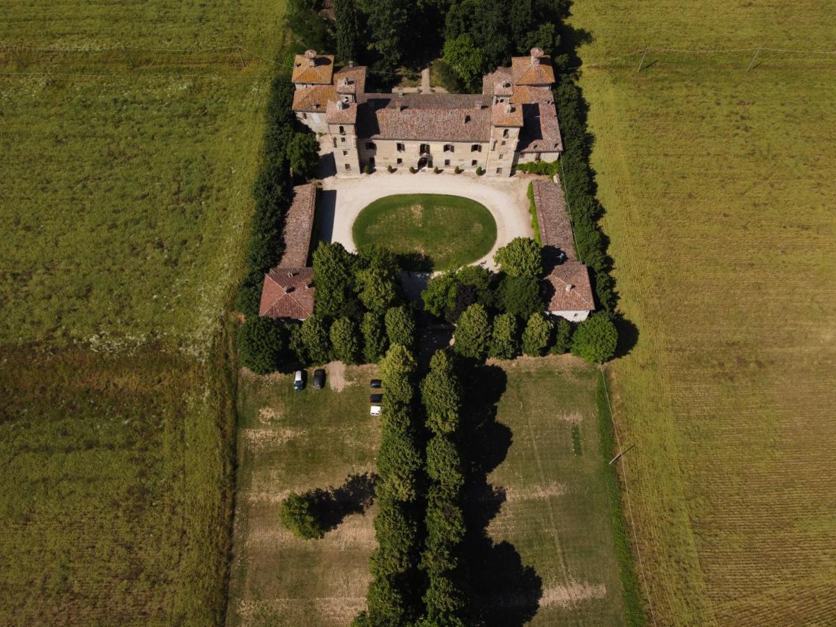 Ostello Castello Mina Della Scala Casteldidone Екстер'єр фото