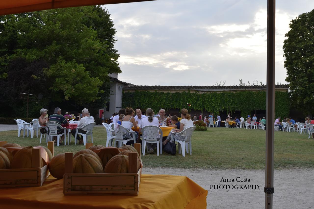 Ostello Castello Mina Della Scala Casteldidone Екстер'єр фото