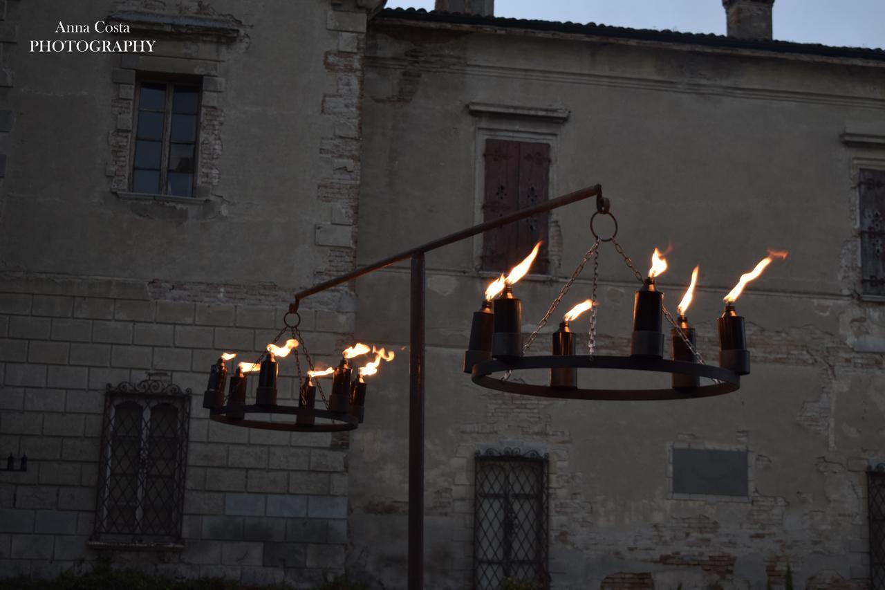 Ostello Castello Mina Della Scala Casteldidone Екстер'єр фото
