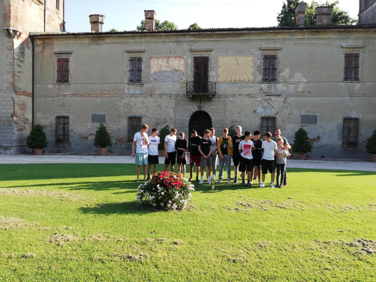 Ostello Castello Mina Della Scala Casteldidone Екстер'єр фото